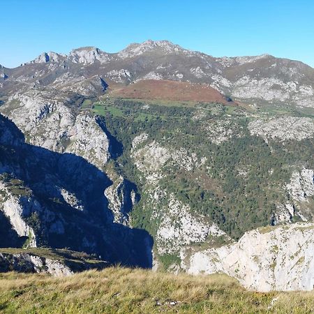 Hosteria Picos De Europa 波特斯 外观 照片