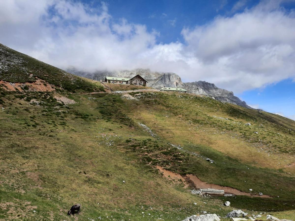 Hosteria Picos De Europa 波特斯 外观 照片